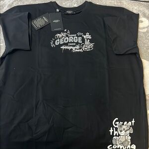 Avenue George V Black Short Sleeve Graphic Tee